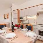 Nikolina St - Comfort Two Bedroom A1 Lejlighed Split