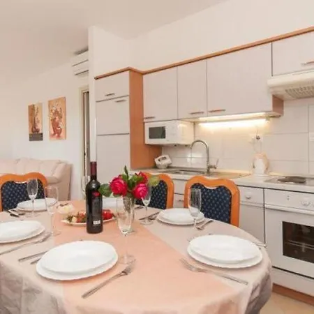 Nikolina St - Comfort Two Bedroom A1 דירה ספליט